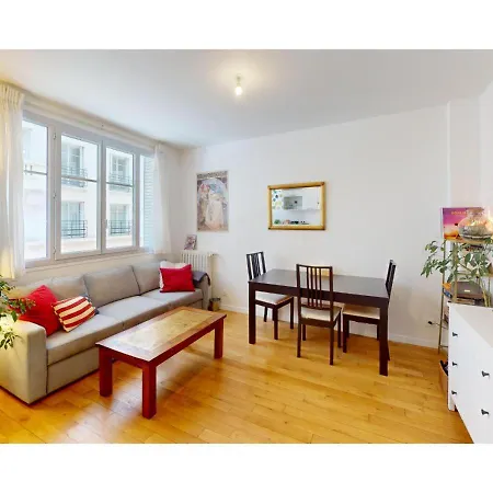 Joivy Cosy 1-bed Flat Near The Eiffel Tower *